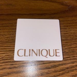 Clinique Mini Pallet